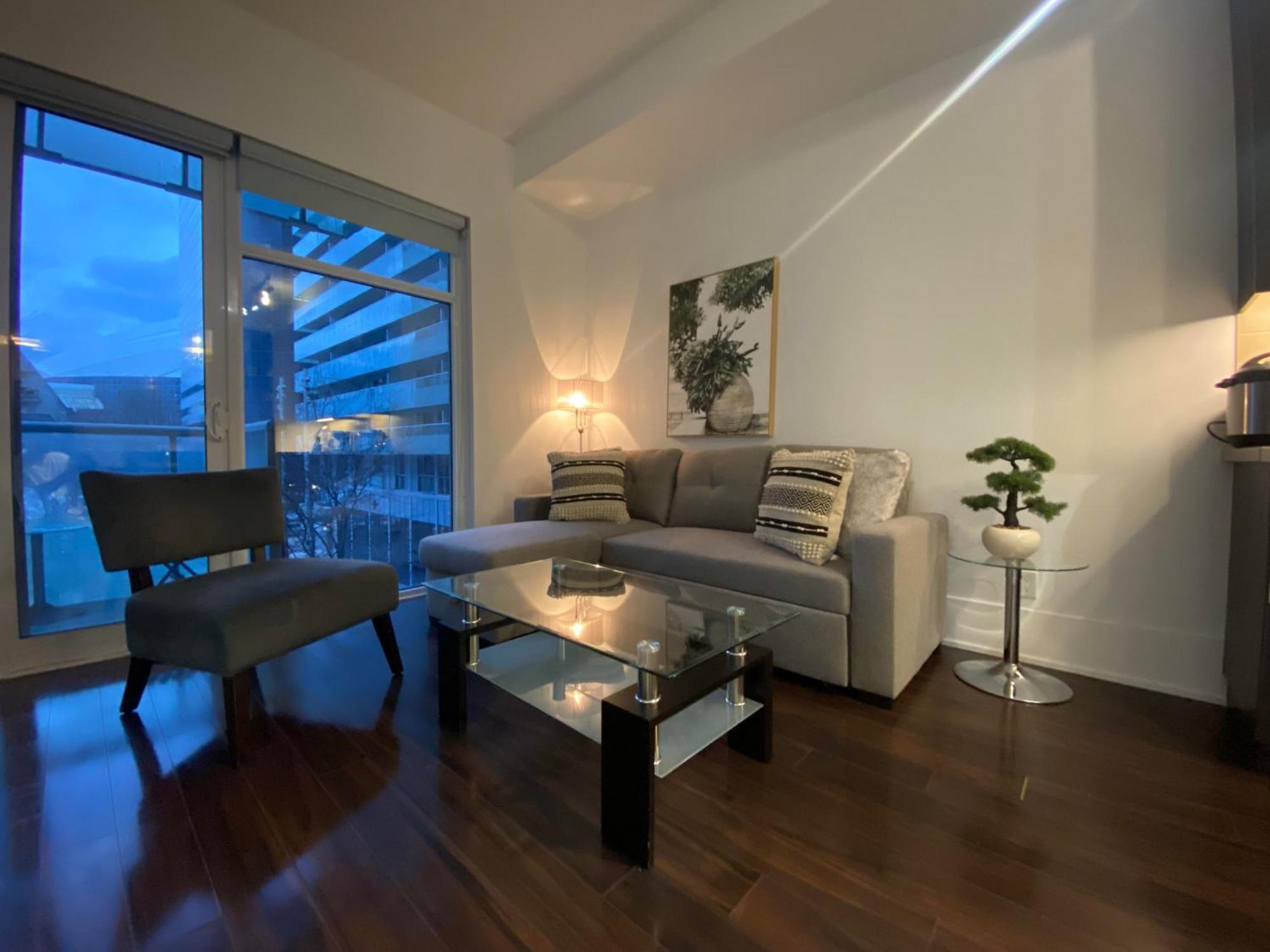 Rivetstays - The Atmos Toronto Exteriör bild