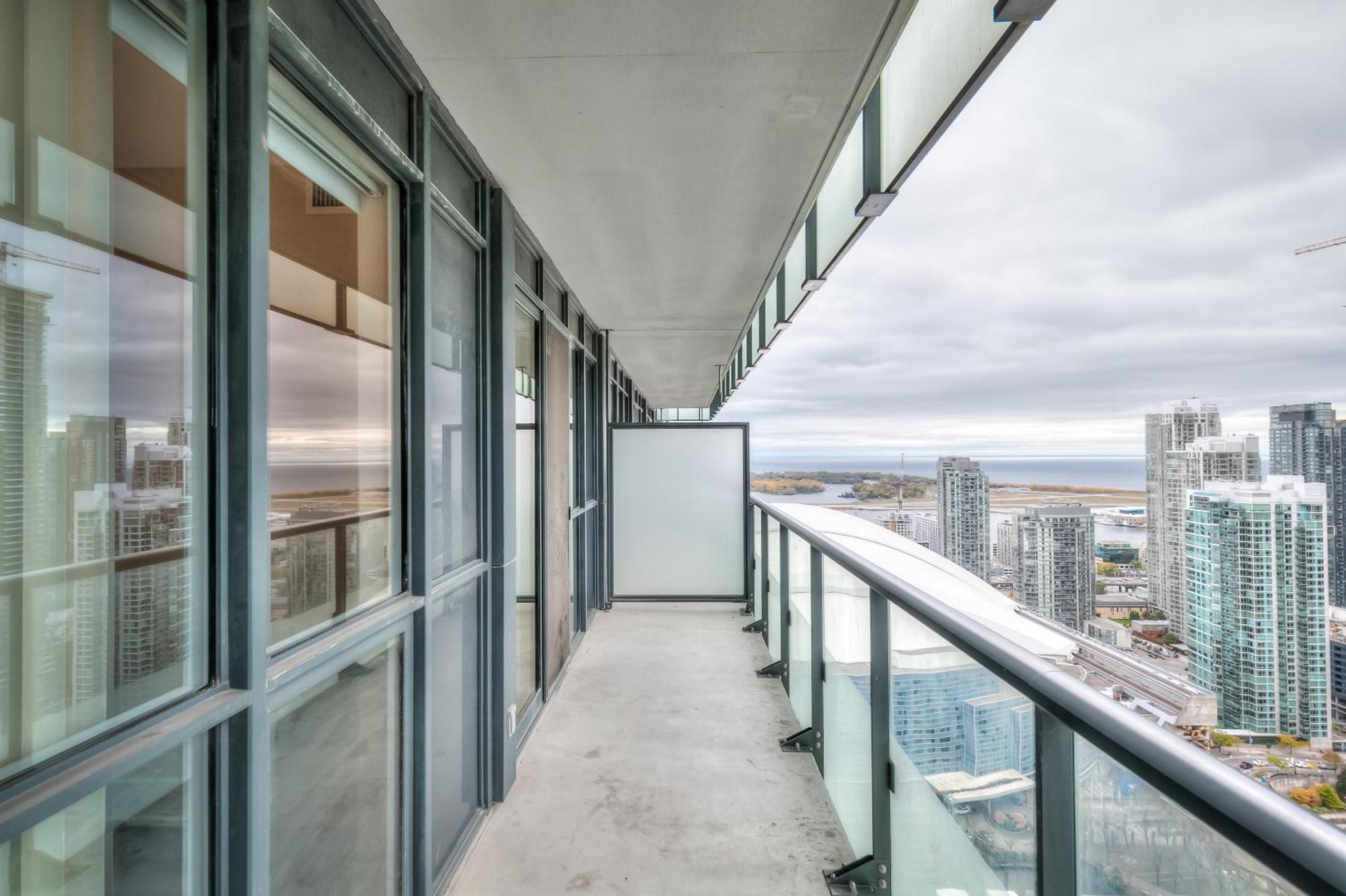 Rivetstays - The Atmos Toronto Exteriör bild